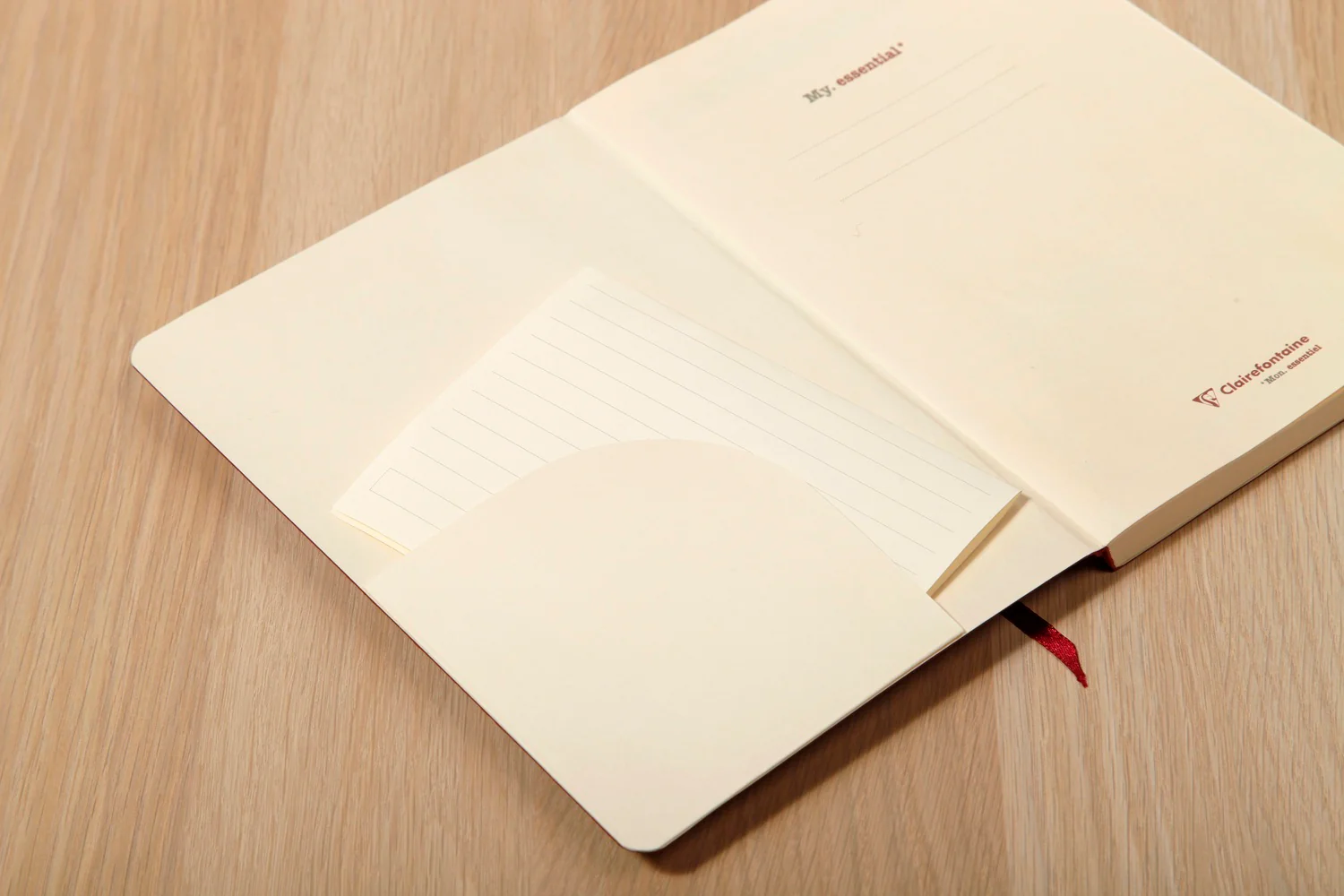 Clairefontaine My Essential B5 Notebook Dot Grid - Image 2
