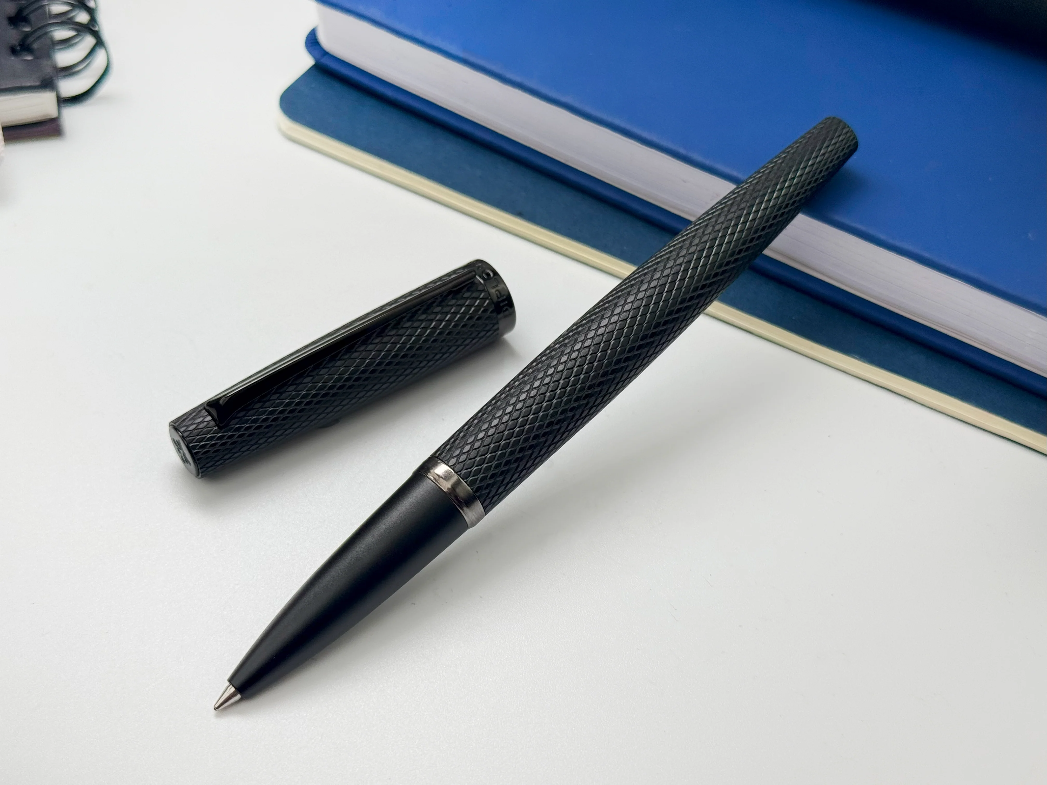 Diplomat Viper Rollerball - Black - Image 4