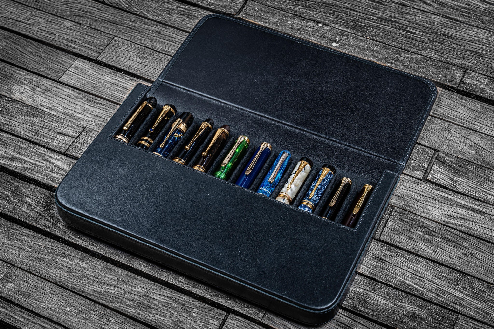 Galen Leather Co. Magnum Opus 12 Slot Magnetic Hard Pen Case - Black - Image 2
