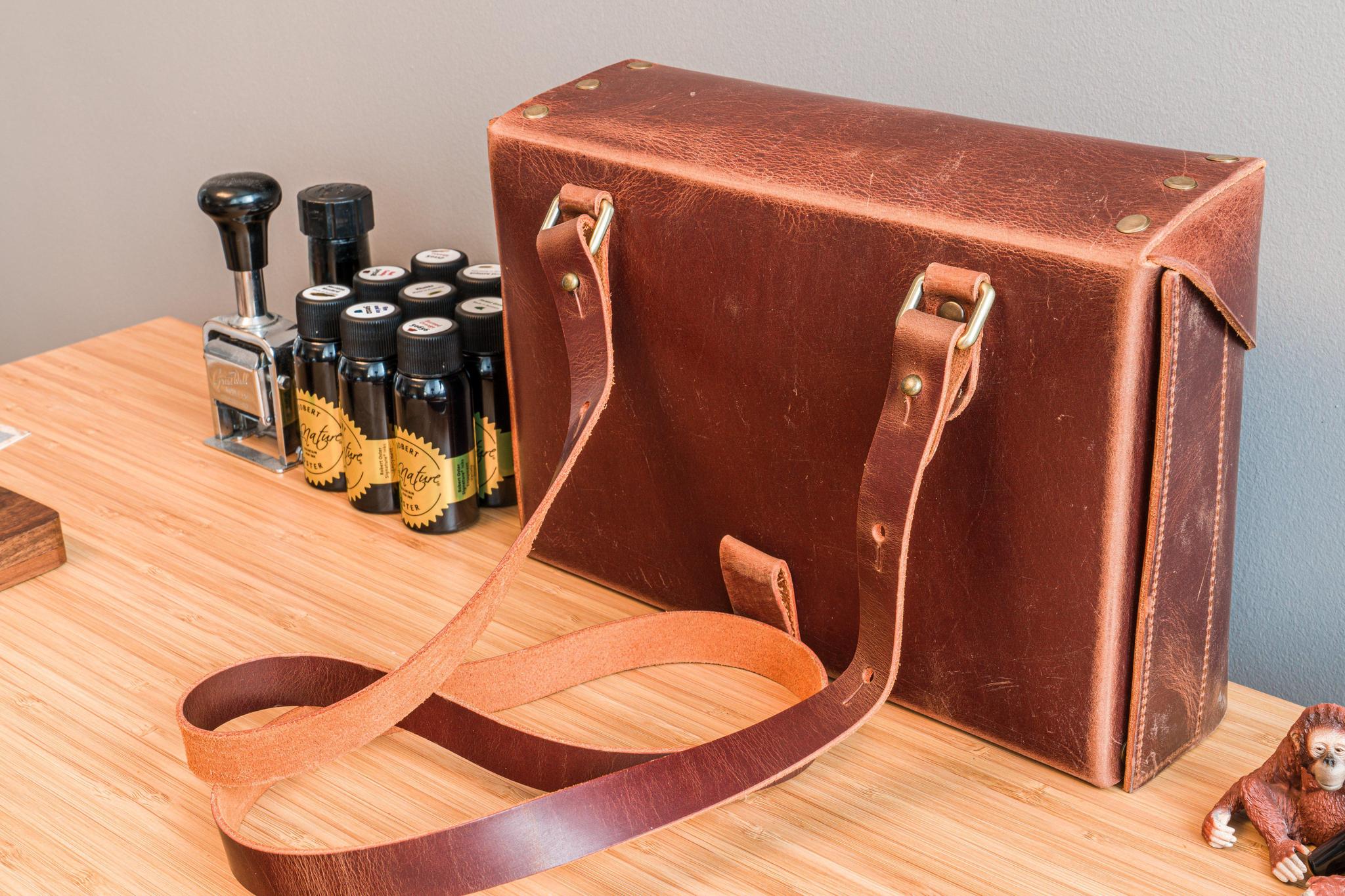 Galen Leather Co. Writer's Medic Bag- Crazy Horse Tan - Image 6