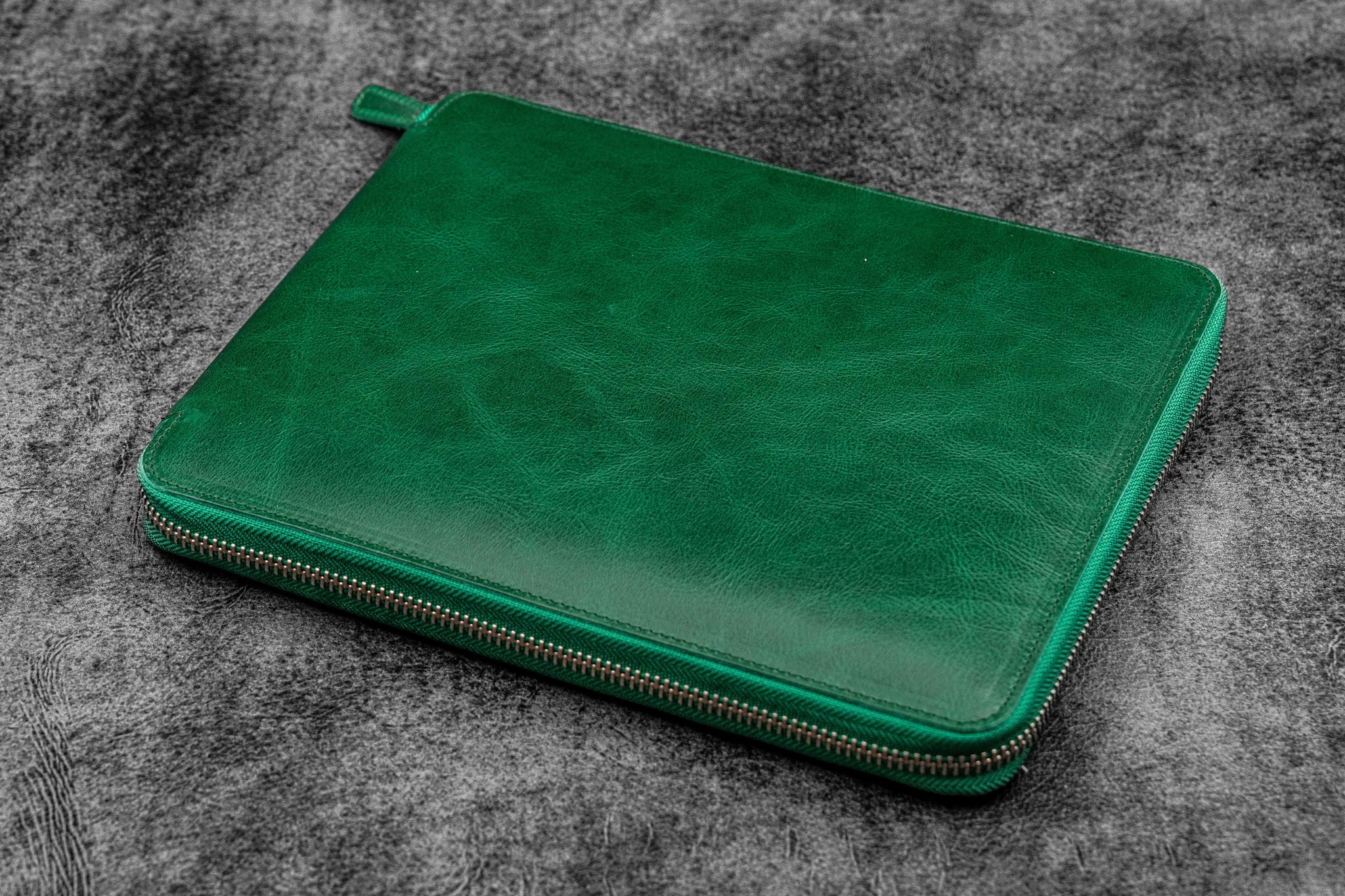 Galen Leather Co. Zippered Collector Pen Case for 60 Kawecos - Vivianite Green - Image 4