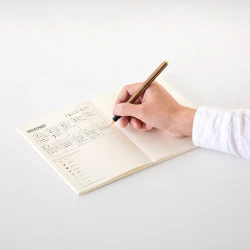 Midori MD A5 Notebook Journal- Dot Grid - Image 5