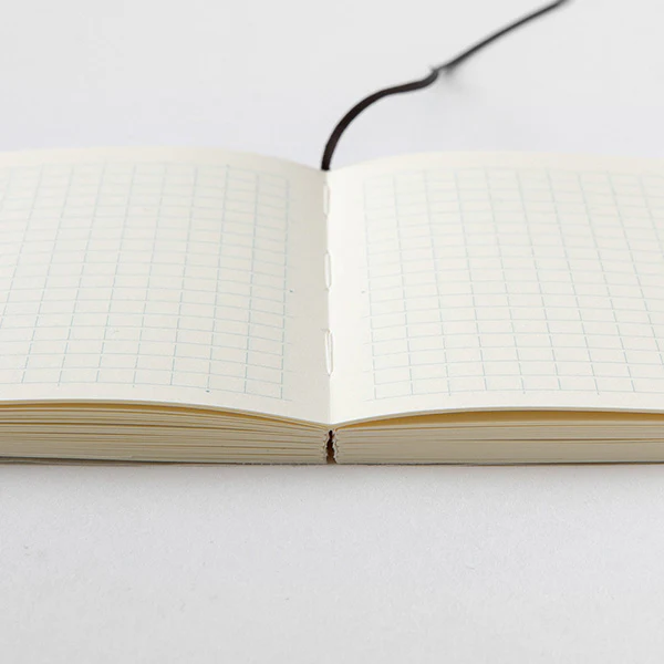 Midori MD Paper A7 Notebook - Grid - Image 6