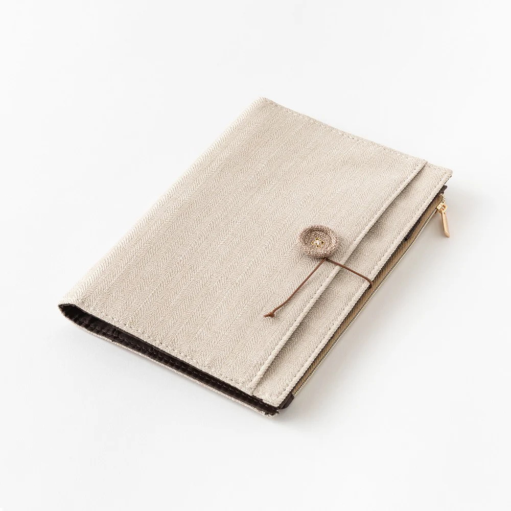 Midori Yuru Log Notebook Cover B6 - Cloth Beige - Image 3
