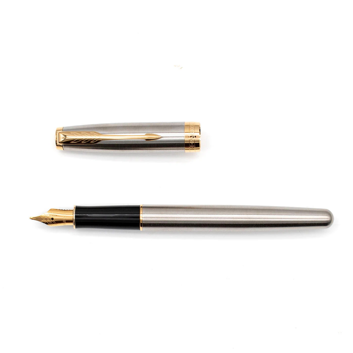 Parker Sonnet Stainless Steel with Gold Trim Fountain Pen - Image 3