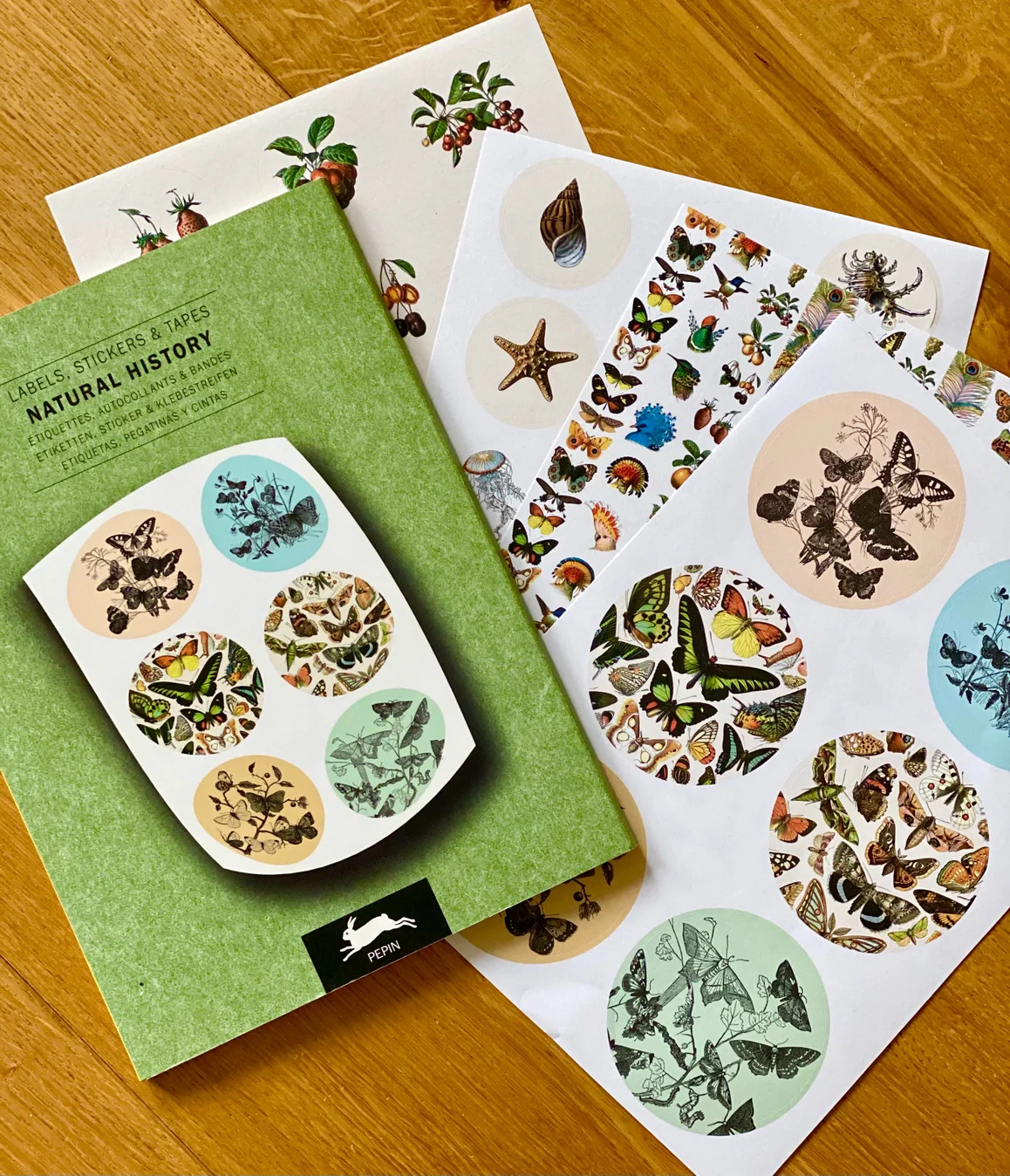 Pepin Label, Sticker & Tape Book - Natural History - Image 4