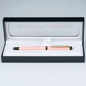 Pilot Grance Pink with Gold Trim Fountain - Image 4