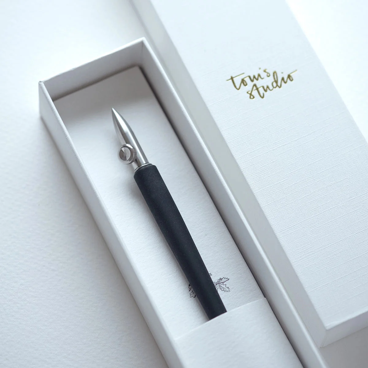 Tom's Studio One Dip Nib - Image 2