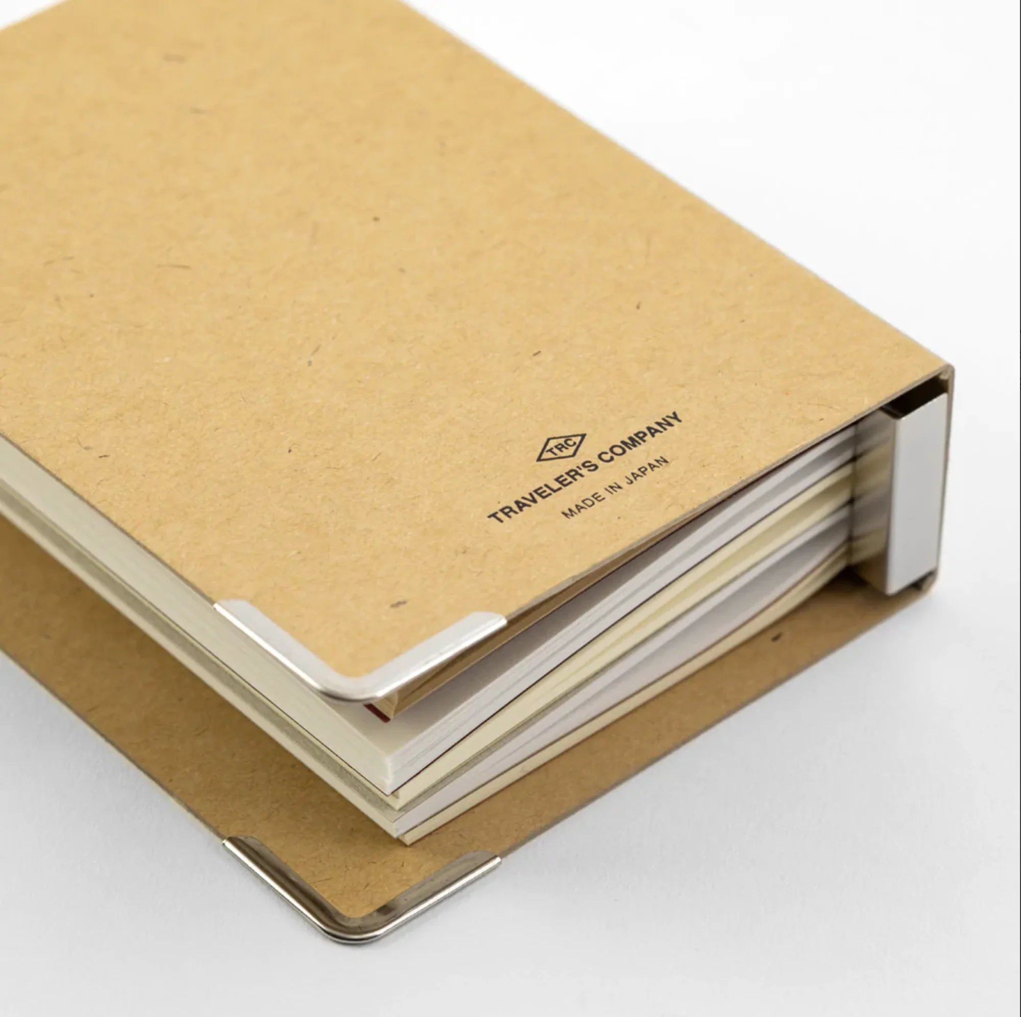 TRAVELER'S COMPANY 016 Notebook Refill Binder (passport sized) - Image 2