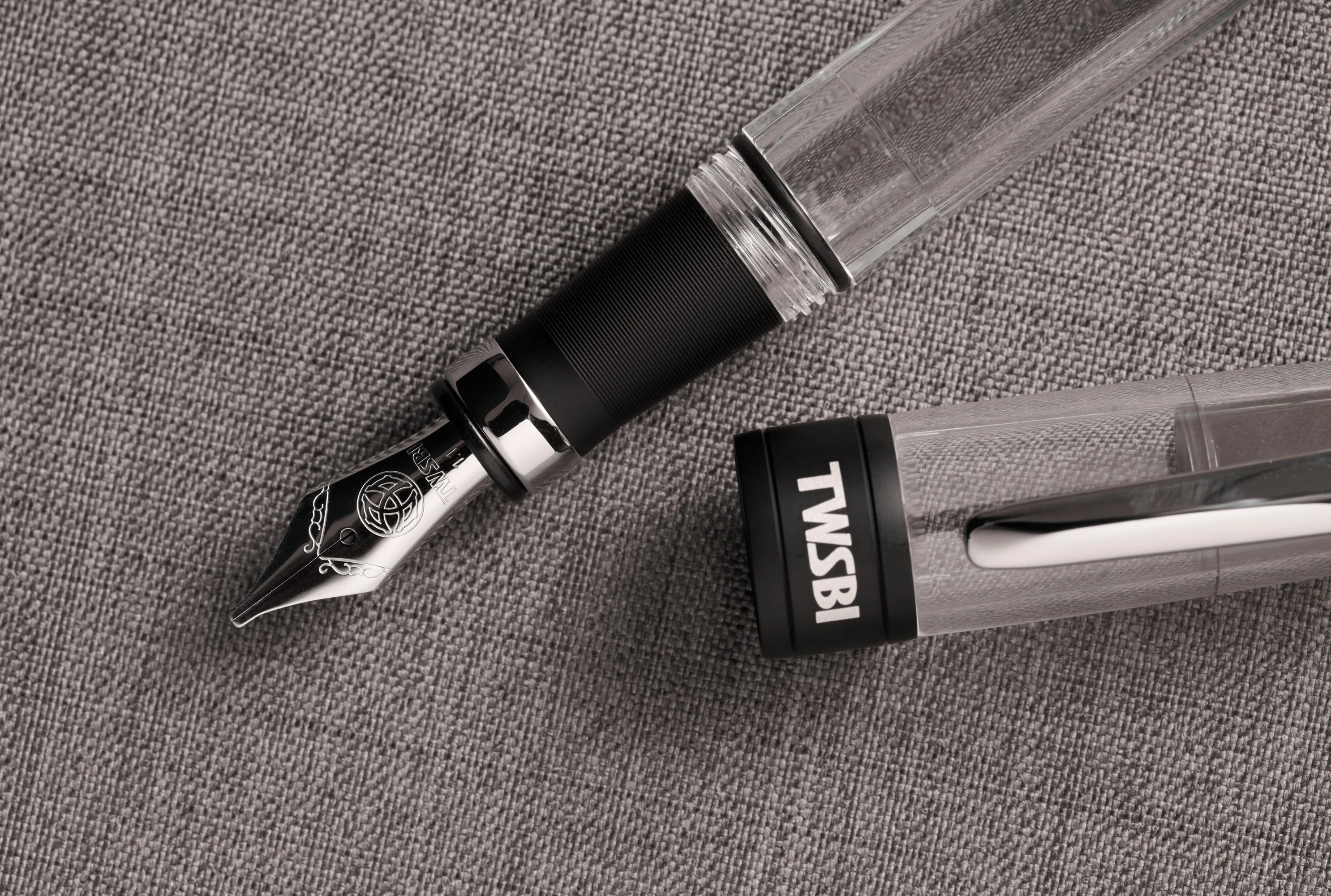 TWSBI Diamond 580ALR - Black - Image 4