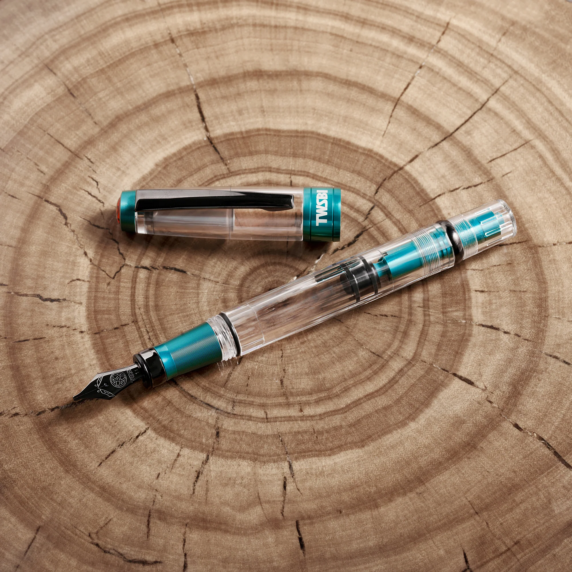 TWSBI Diamond 580ALR - Caribbean w/Onyx - Image 2