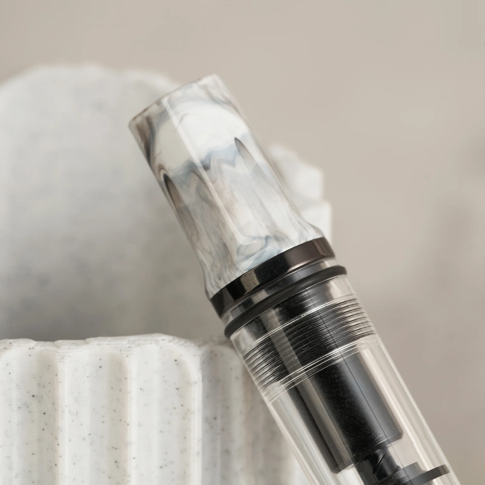 TWSBI ECO - Carrara w/Onyx Fountain - Image 2