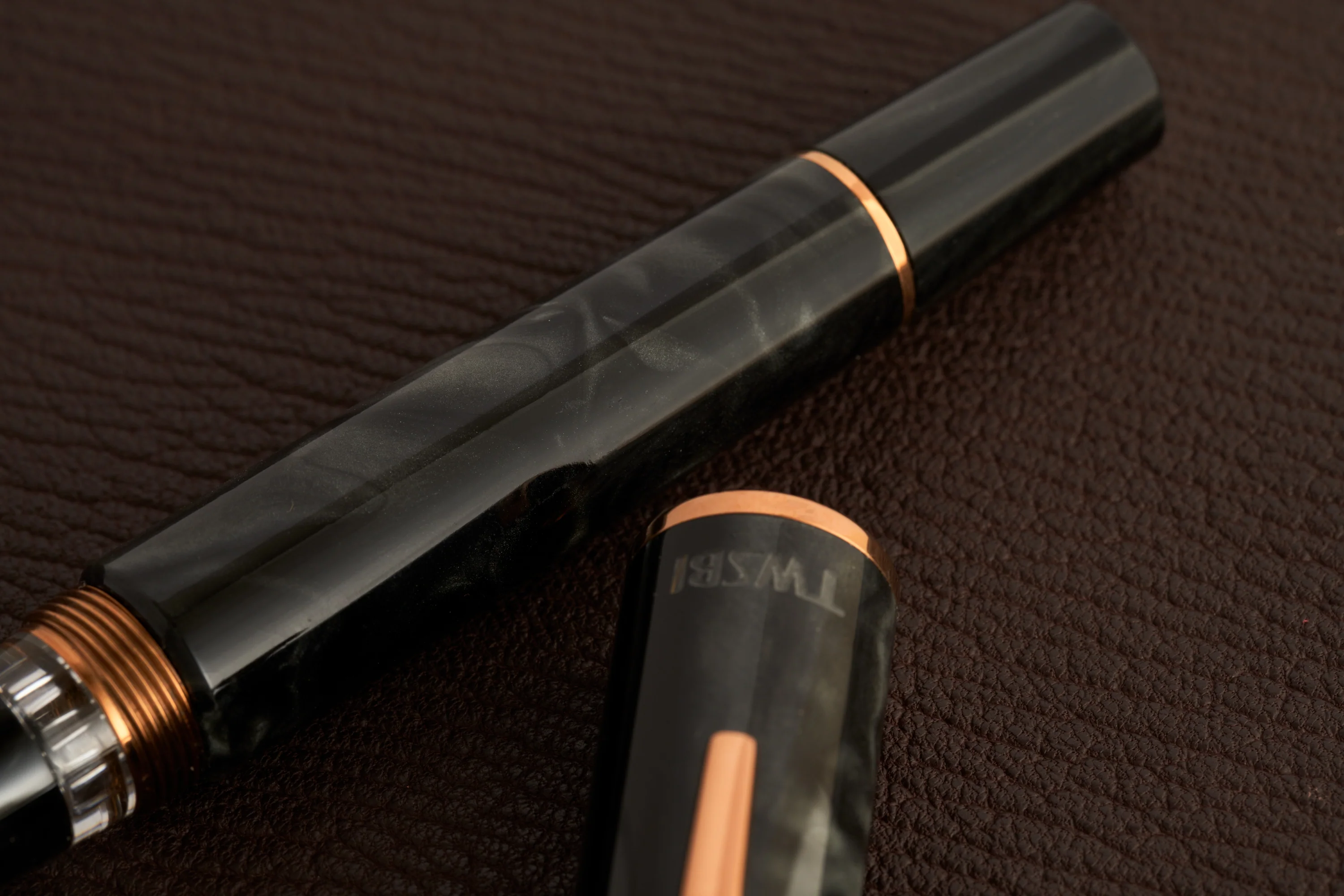 TWSBI Obsidian Limited Edition Fountain - Image 6